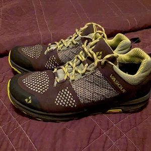 Vasque women’s hiking shoes 8.5